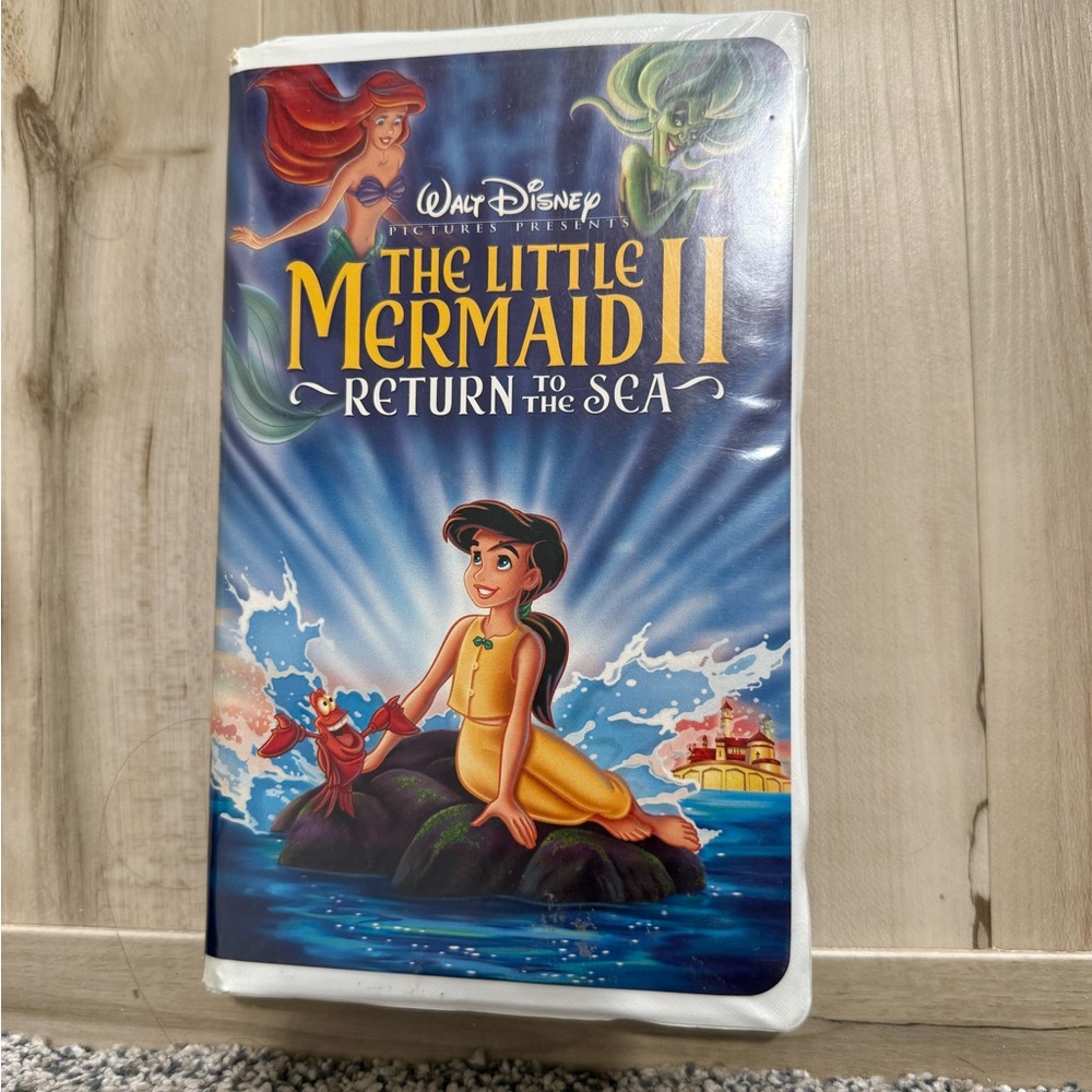 The Little Mermaid II Return to The Sea VHS